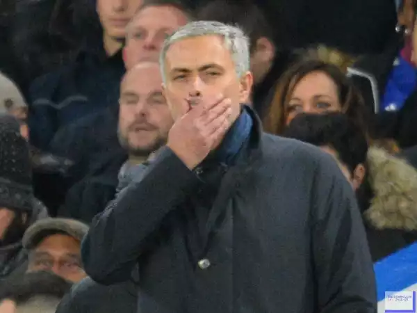 Jose Mourinho expected to be given £12m severance package by Chelsea